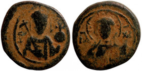 Byzantine bronze coin
18mm 3,10g
Artificial sand patina