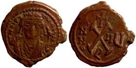 Byzantine bronze coin
17mm 3,45g
Artificial sand patina