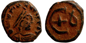Byzantine bronze coin
13mm 2,03g
Artificial sand patina