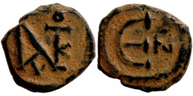 Byzantine bronze coin
13mm 2,03g
Artificial sand patina