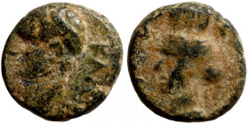 Antik bronze coin
10mm 1,78g
Artificial sand patina