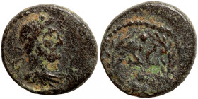 Antik bronze coin
11mm 1,15g
Artificial sand patina