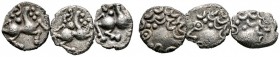 Keltische Münzen 
 Süddeutschland und angrenzende Gebiete 
 Vindeliker 
 Lot (3 Stücke): Quinare vom Typ &quot;Brillengesicht&quot; 2./1. Jh.v.Chr....