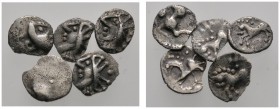 Keltische Münzen 
 Süddeutschland und angrenzende Gebiete 
 Vindeliker 
 Lot (5 Stücke): Viertelquinare vom Manching-Typ 2. Ähnlich wie vorher, zum...