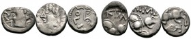 Keltische Münzen 
 Gallia 
 Lingones/Leuci 
 Lot (3 Stücke): Quinare. Wie vorher. LT 9025.
 schön-sehr schön, sehr schön