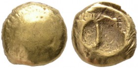 Keltische Münzen 
 Gallia 
 Seno-Carnutes 
 1/2 Goldstater 2./1. Jh. v.Chr. Runder Buckel / Durch erhobene Linie geteilte Vertiefung. Castelin -, D...