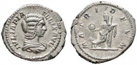 Römische Münzen 
 Kaiserzeit 
 Julia Domna 193-217, Gemahlin des Septimius Severus 
 Denar 211/217 -Rom-. IVLIA PIA FELIX AVG. Drapierte Büste nach...