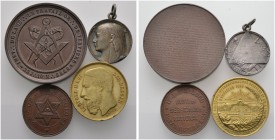 Lots ausländischer Münzen und Medaillen 
 4 Stücke: Medaillen zum Thema FREIMAURER aus BELGIEN . Ende 19. Jh.
 ein Stück tragbar, vorzüglich
