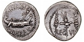 Monedas Pre-Imperiales
 Marco Antonio
 Denario. AR. (32-31 a.C.). A/Galera pretoriana a der., alrededor ANT. AVG. III VIR. R.P.C. R/Águila legionari...