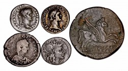 Imperio Romano
 Lotes de Conjunto
 AE. Lote de 5 monedas. Falsas (alguna falsa de época y otras reproducciones numismáticas). MBC+ a BC.