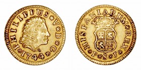 Monarquía Española
 Felipe V
 1/2 Escudo. AV. Sevilla PJ. 1744. 1.78g. Cal.586. MBC+.