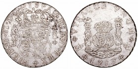 Monarquía Española
 Fernando VI
 8 Reales. AR. Méjico MM. 1759. Tipo columnario. Una columna con corona imperial y otra real. 27.03g. Cal.344. MBC+/...