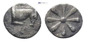 Aeolis. Kyme circa 400-300 BC. Hemiobol AR (7mm., 0,26 g). K-Y, forepart of horse to right / Floral pattern.