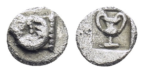 THRACE. Maroneia(?). 5th-4th centuries BC. Hemiobol (0.23 Gr. 6mm.). 
Head of ra...