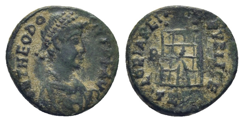 Theodosius (379-395) AE Nummus. Thessalonica. (1.2 Gr. 12mm.)
Pearl-diademed, dr...