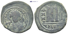 Maurice Tiberius. (582-602) AE (31mm, 12.3 g) Follis Antioch, year 1 = 582/583. INIATIO-NIT PP AIV (sic) - facing bust, wearing crown with trefoil orn...