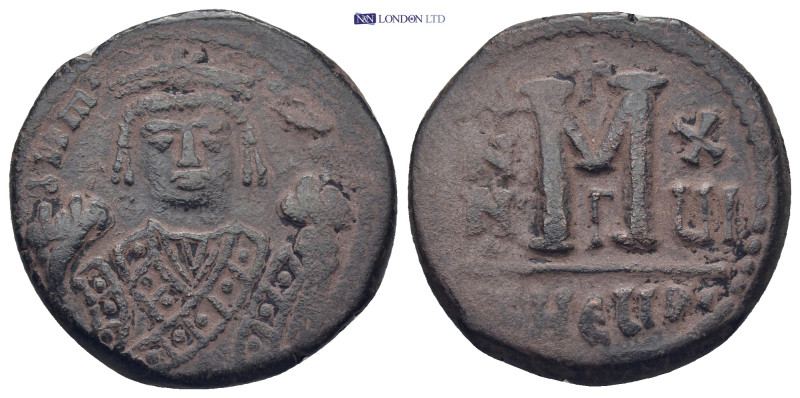 Maurice Tiberius. 582-602. Æ Follis (26mm, 11.3 g). Theoupolis (Antioch) mint. D...