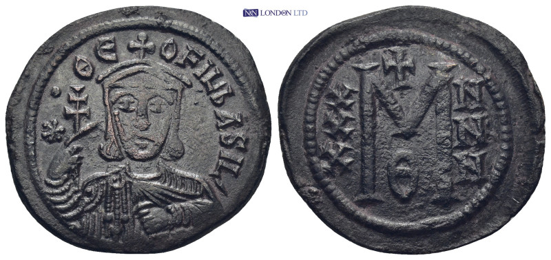 Theophilus Æ 40 Nummi. (30mm, 7.1 g) Constantinople, AD 829-831. ΘΕΟFΙL' BASIL',...