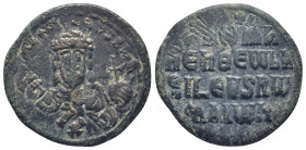 Romanus I. 931-944. Æ Follis. (27mm, 8.33 g) Constantinople mint. Half-length, crowned facing bust of Romanus I, holding transverse trefoil-tipped lab...