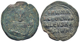 Romanus I. 931-944. Æ Follis. (29mm, 8.7 g) Constantinople mint. Half-length, crowned facing bust of Romanus I, holding transverse trefoil-tipped laba...