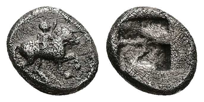 Thraco-Macedonian Tribes. AR Diobol, 1.20 g 10.44 mm. Circa 500-400 BC.
Obv: Hor...
