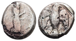 Ionia, Magnesia ad Maeandrum. Archepolis. Fourrèe Drachm, 3.63 g 14.97 mm. Probably after 459 BC.
Obv: Bearded man standing right, wearing himation (...