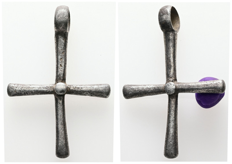 Pendant Cross. Early Byzantine, 6thC-7thC.
Pendant cross; silver; with a hanging...
