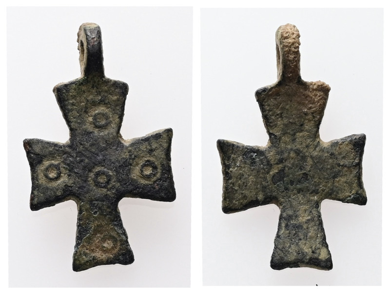Pendant Cross. Middle Byzantine, 9thC-11thC.
Pendant Cross; bronze; cross patée,...