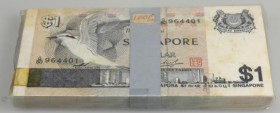 Singapore: origial bundle of 100 pcs 1 Dollar Bird Series P. 9 in UNC. (100 pcs)
