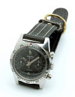 JUNGFRAU -Cronografo- Movimento a carica automatica. Cassa in acciaio con diametro da 38mm. Dial nero con ghiera tachimetrica stampata all’estremità. ...