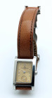 BAUME & MERCIER Hampton. Referenza MVO45139. Numero di serie 24XXXXX. Movimento al quarzo. Cassa anatomica in acciaio con diametro di 22x35mm. Dial sa...