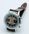 SELIVA -Cronografo- Numero di serie 46XXXX. Movimento a carica automatica. Cassa in acciaio con diametro da 38mm. Dial silver a grafiche blu e azzurre...