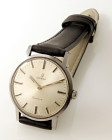 OMEGA. Referenza 135.070. Movimento N.30189296, cal.601 a carica automatica. Cassa in acciaio con diametro da 36mm. Dial argentè con indici a bastone ...
