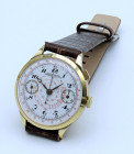 ESPERIA. Cronografo. Movimento a carica manuale. Cassa in oro giallo 18kt con diametro da 39mm. Dial bianco con grandi numeri arabi neri con scala tel...
