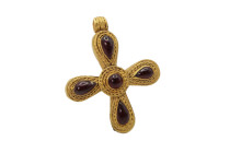 Late Medieval Gold Cross Pendant 15en-17en century AD