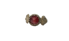 Medieval Ring with Red Glass Stone 14en, 15 en Century AD