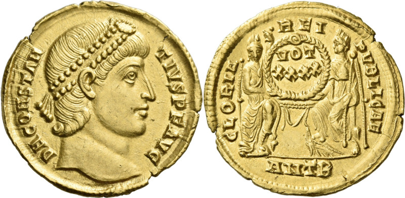 Constantius II augustus, 337 – 361. 

Solidus, Antiochia 355-361, AV 21 mm, 4....