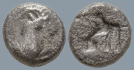 THRACO-MACEDONIAN REGION. Uncertain. (Mid 5th century BC)
AR Obol (8.1mm 0.75g)
Obv: Forepart of goat right.
Rev: Incuse square punch.
Tzamalis -;...