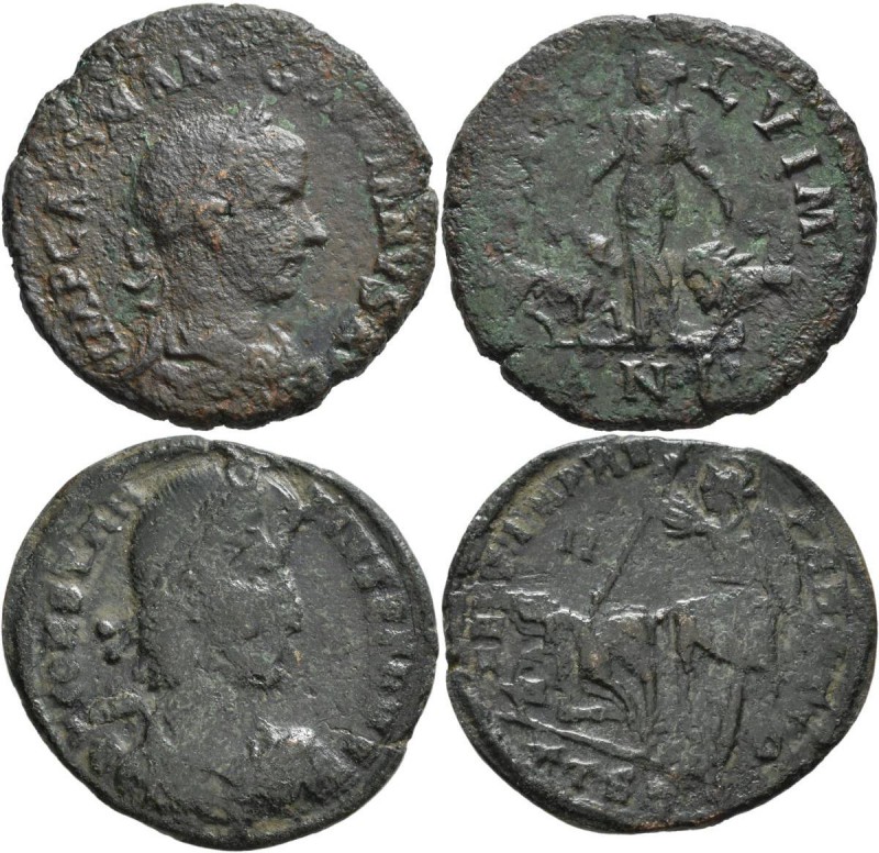 Antike: 46 Stück meist römische Bronzemünzen, diverse Herrscher und Prägeperiode...