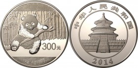 China - Volksrepublik: 300 Yuan 2014, Silber Panda, 1 kg 999/1000 Silber. Inklusive Zertifikat, Etui und Umverpackung.
 [taxed under margin system]