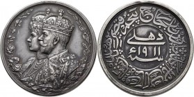 Indien: Britisch Indien/East India Company, Georg V. 1910-1936: Silbermedaille 1911 (”Delhi Durbar medal of King George V.”) von E.B. Mackennal, auf d...