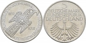 Bundesrepublik Deutschland 1948-2001: 5 DM 1952 D, Germanisches Museum, Jaeger 388, feine Kratzer, Randunebenheiten, sehr schön - vorzüglich.
 [taxed...