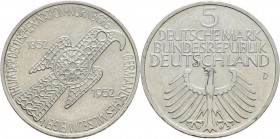 Bundesrepublik Deutschland 1948-2001: 5 DM 1952 D, Germanisches Museum, Jaeger 388, feine Kratzer, sehr schön-vorzüglich.
 [taxed under margin system...