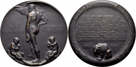 Medaillen Deutschland: Berlin: Bronzegussmedaille 1907, unsigniert, auf Max Friedrich Weise, Widmung der Stadt Berlin für den Stadtältesten Max Friedr...