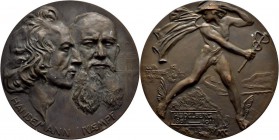 Medaillen Deutschland: Heidelberg:Bronzegussmedaille 1911, von Klinger, auf die 50-Jahrfeier des ersten deutschen Handelstages. Vs: Die Büsten David H...