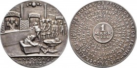 Medaillen Deutschland: Karl Goetz: Silbermedaille 1924, Banksorge und Freude, Av: wartende Menschen am Bankschalter, Rv: ”1 Mark” im mehrfachen Schrif...