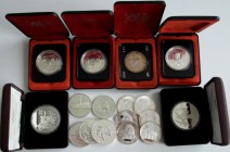 Kanada: Kleines Lot 17 Silbermünzen. Dabei 1 CAD Gedenkmünzen, 1/2 OZ sowie 1 OZ Münzen.
 [taxed under margin system]