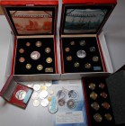 Euromünzen: Kleines Lot mit folgendem Inhalt: 2 x KMS aus den Niederlande, Muntmeesterset 2005 + 2006 polierte Platte, KMS Belgien 2011 polierte Platt...
