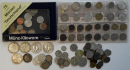 Deutschland: Kleines Lot an diversen Münzen überwiegend aus dem Kaiserreich, teils auch Silbermünzen, dabei 2 Mark Sachsen 1903, 2 Taler, 1 und ½ Mark...