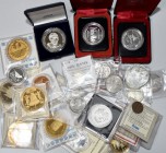 Medaillen: Kleines Lot bestehend aus 30 Münzen und Medaillen.
 [taxed under margin system]